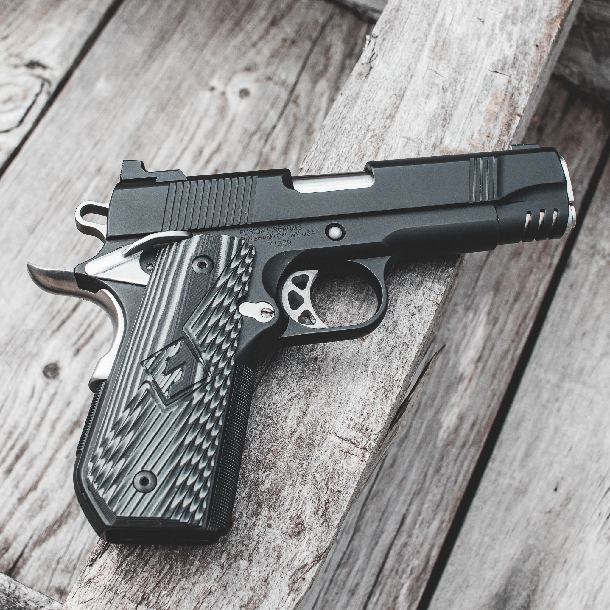 Custom 1911 Pistol - 45 ACP Commander - Stealth Carry – Fusion Firearms