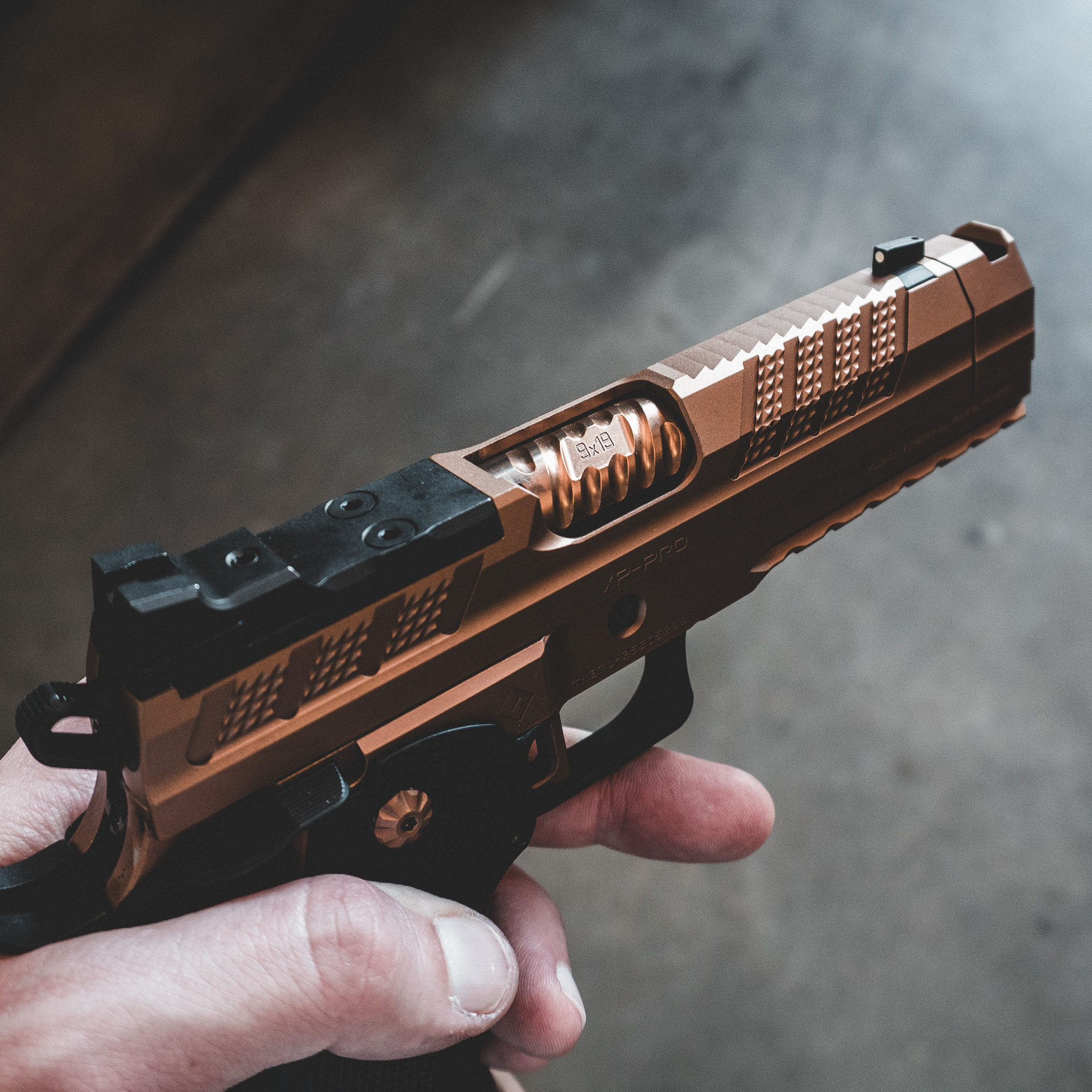 XP COMP – 9MM – BRONZE  – Ambi Thumbrest (Custom Shop Edition) – Fusion Firearms — image 4