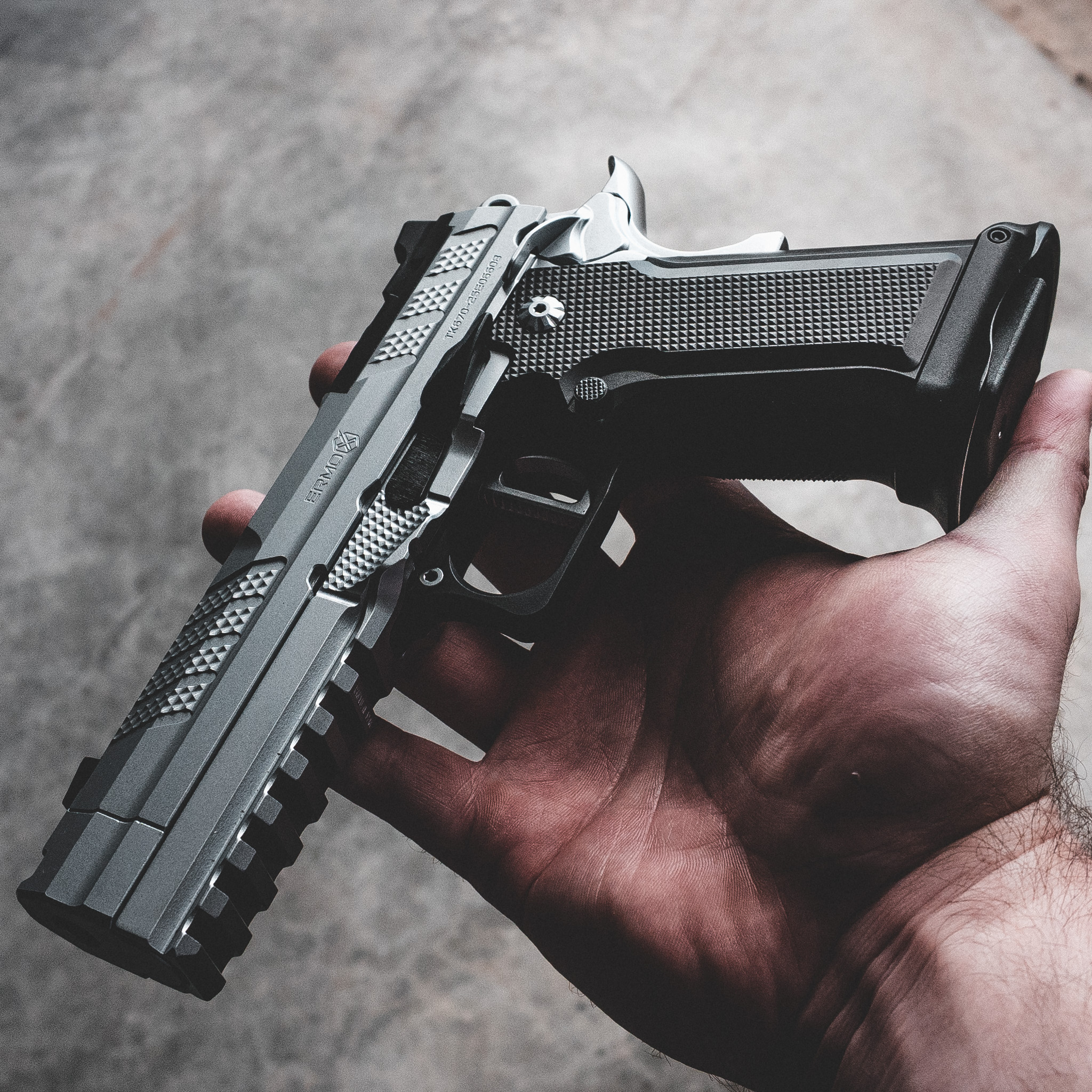 XP COMP & Ported Pistol – 9MM – Chrome – Ambi Thumbrest (Custom Shop Edition) – Fusion Firearms — image 4