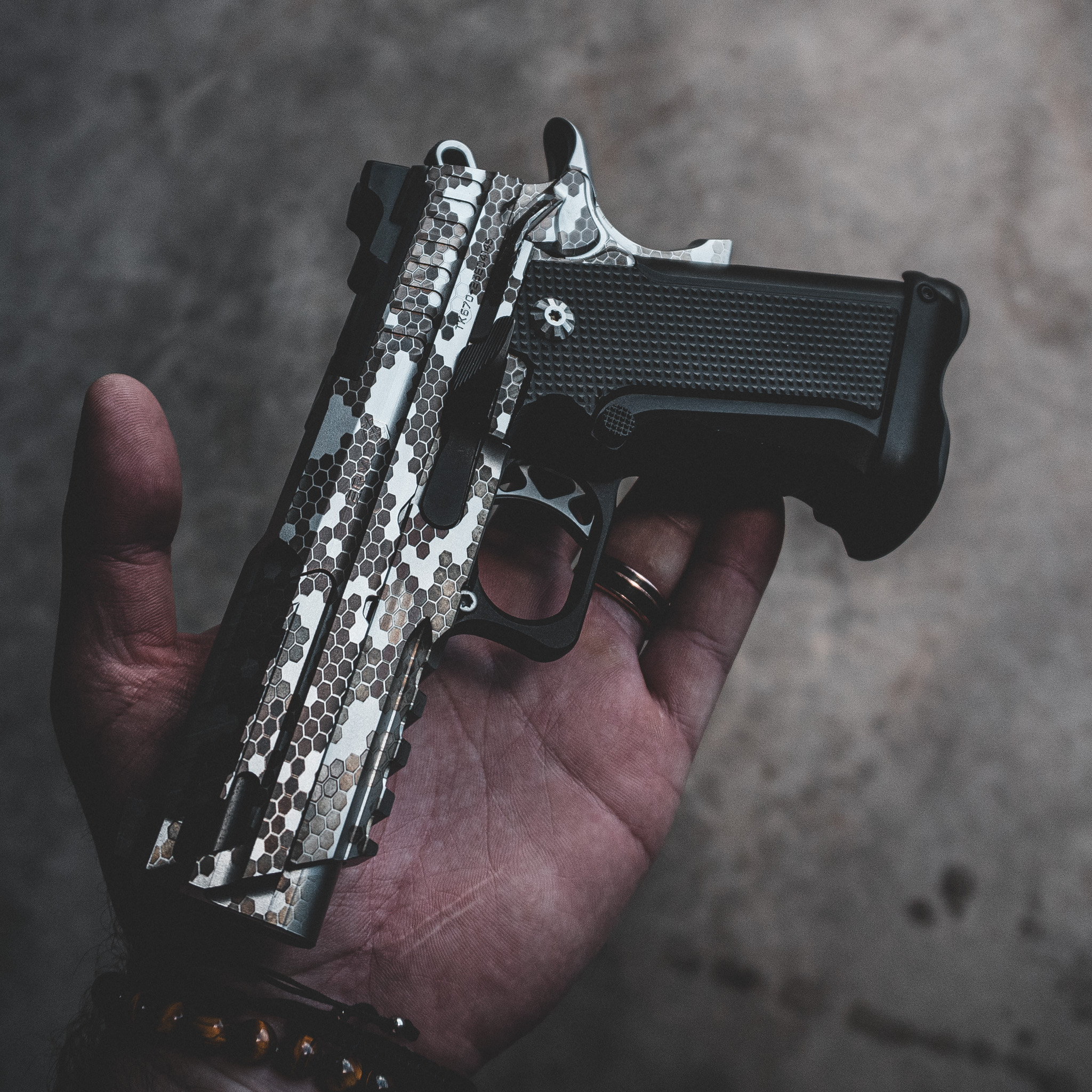 XP PRO - 9MM - Chrome "Hive" Custom Shop Edition (Made To Order) – Fusion Firearms — image 2