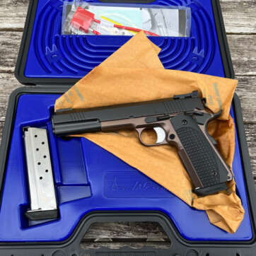 Dan Wesson Bruin 10mm BRONZE/BLACK 2-TONE 01841 - American Guns & Ammo