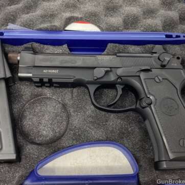 Beretta 92A1 9mm Threaded Barrel 4.9" 10rd night sights Beretta Beretta - Semi Auto Pistols - American Guns & Ammo