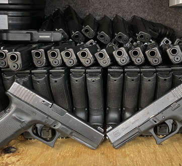 Glock 22 Gen 4 40S&W POLICE TRADE 1 Mag Night Sights G22 G4 - American Guns & Ammo