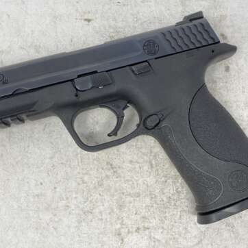 Smith & Wesson M&P40 40 S&W police trade in night sights - good condition! - Semi Auto Pistols - American Guns & Ammo