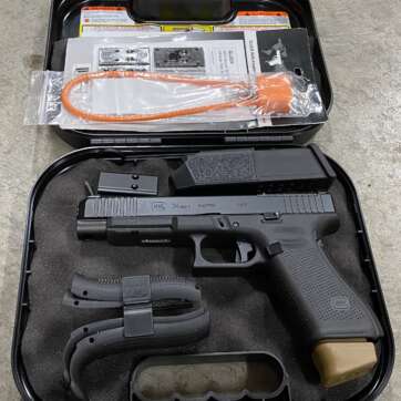 Glock 34 MOS Gen 5 9mm Luger 5.3" 17rd - used excellent! - Semi Auto Pistols - American Guns & Ammo