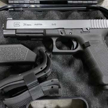 Glock 34 Gen 4 9mm Luger 5.3" 17rd night sights - used - Semi Auto Pistols - American Guns & Ammo