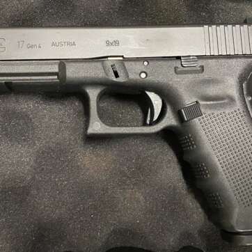 Glock 17 Gen 4 9mm Luger Black Night Sights - used excellent! - Semi Auto Pistols - American Guns & Ammo