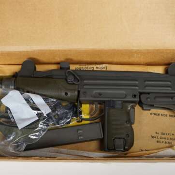 Uzi 9×19 Cal. Sub-machine guns - Uncategorized - American Guns & Ammo