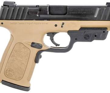 Smith and Wesson SD40 Flat Dark Earth .40 S&W 4" Barrel 14-Rounds with Crimson Trace Laser - New Arrivals - American Guns & Ammo