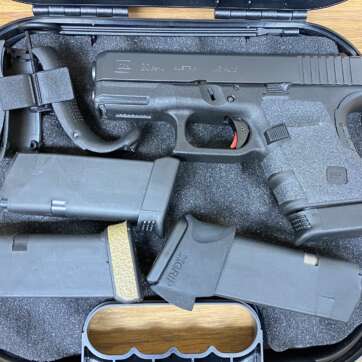 Used Glock 30 Gen 4 45 ACP 4 Mags - excellent condition! - Semi Auto Pistols - American Guns & Ammo