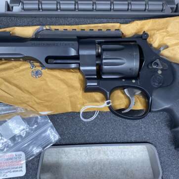 Used Smith & Wesson Performance Center M327 8 Shot 357 Mag 170269 Used Smith & Wesson Performance Center M327 8 Shot 357 Mag 170269 - Revolvers - American Guns & Ammo