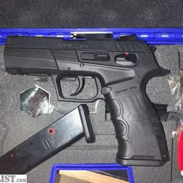 SAR USA CM9 9mm, 3.8" Barrel, Polymer Frame, Stainless, 2x17rd Mags - Handsguns | American Guns & Ammo