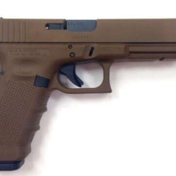 Glock G35 Gen4 40SW, Full Flat Dark Earth Finish, Rail, 3x15rd Mags - Handsguns - American Guns & Ammo