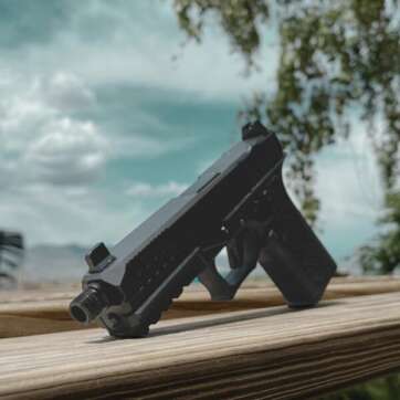 Package – PF940C – Compact – OCS Slide and Threaded Barrel – BLK - PACKAGES DEALS - American Guns & Ammo